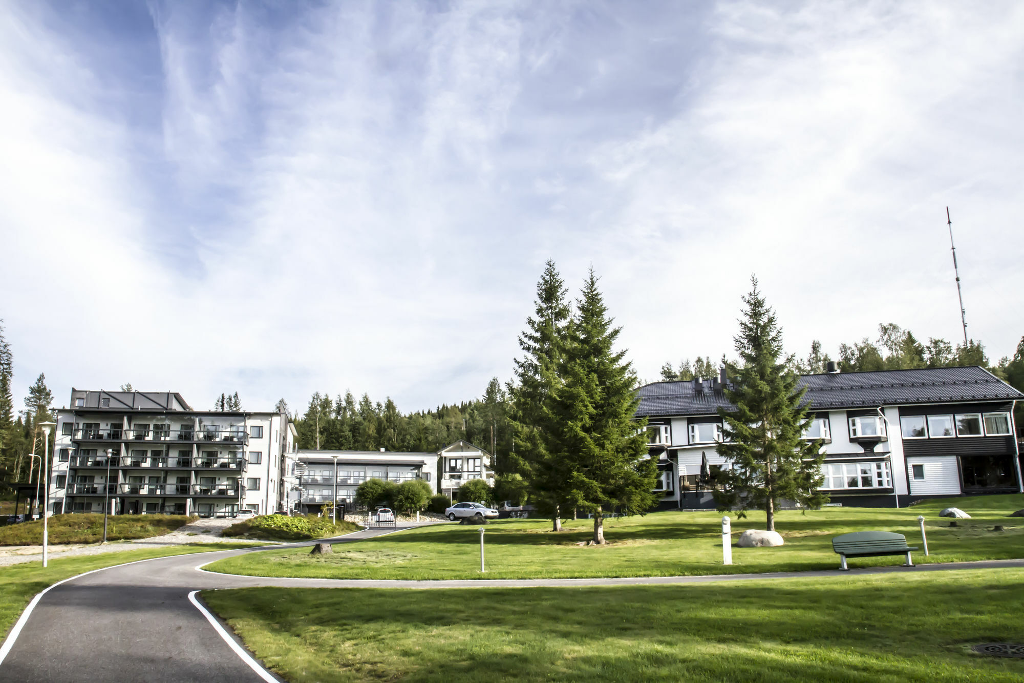 Aateli Lakeside Chalets - Former Vuokatti Suites Exteriör bild